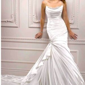 Maggi Soterro wedding dress. Sz16